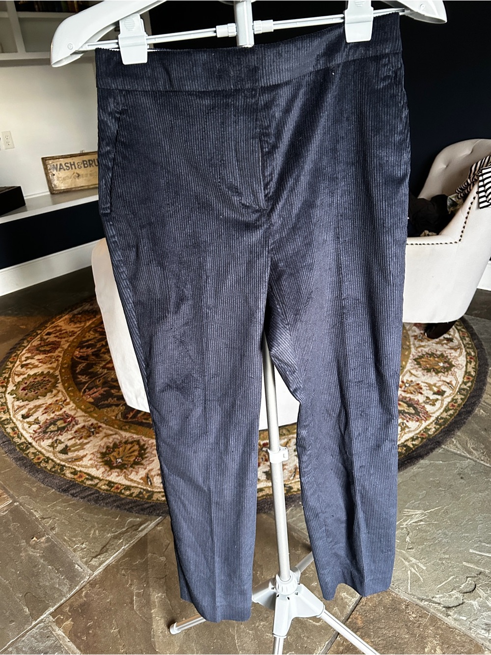 Reiss women’s Navy Blue Corduroy Pants. NWT.